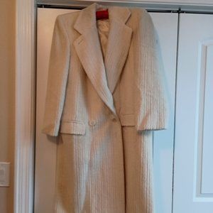 CREAM PERRY ELLIS MOHAIR COAT